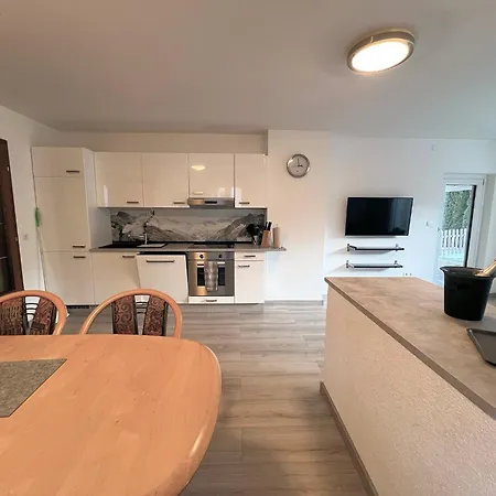 مويدا-فيرينفونونغ *