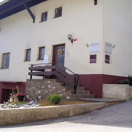 Moida-ferienwohnung Apartment Fuegen
